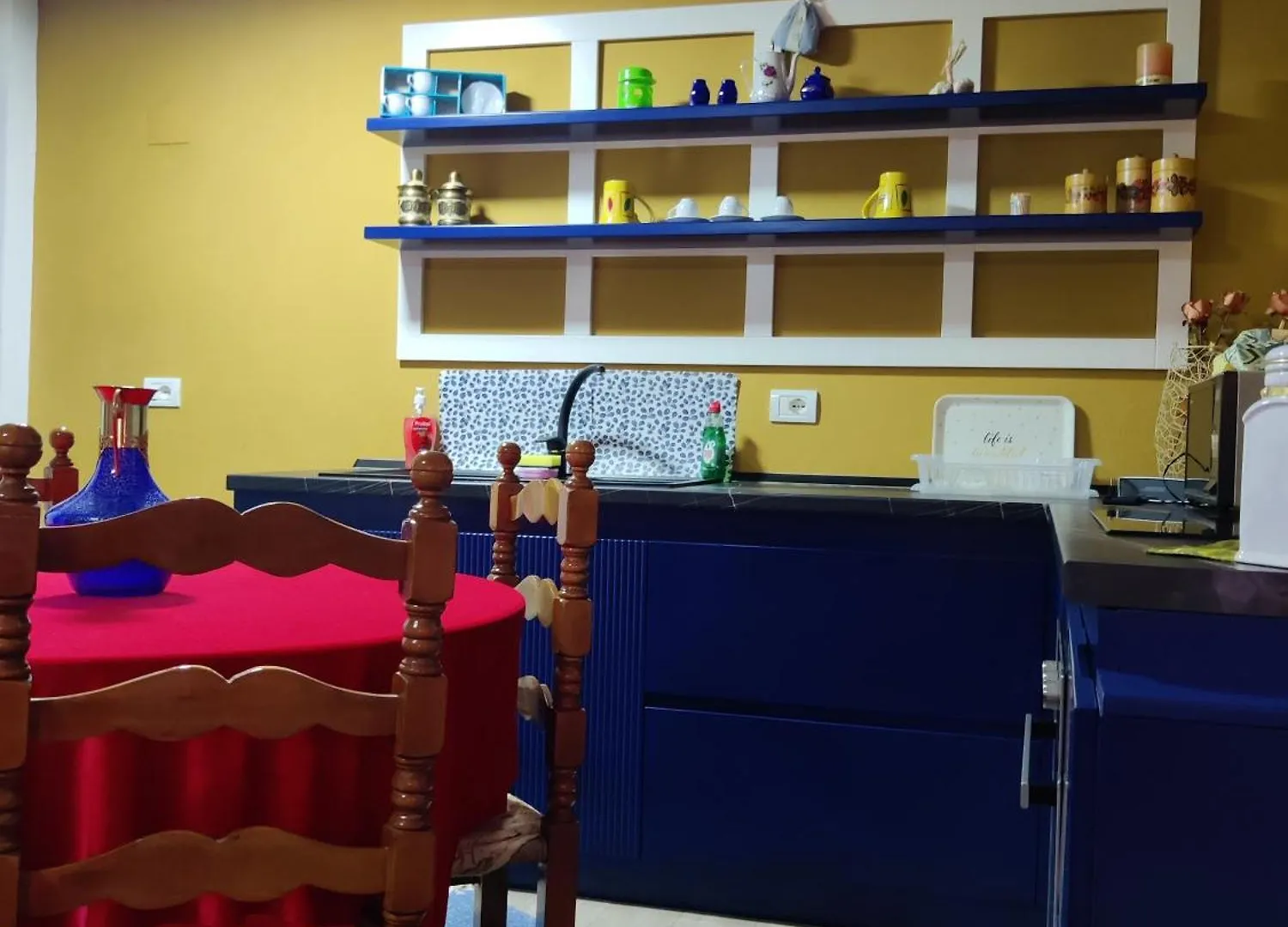 Otam Villa بورغراديك