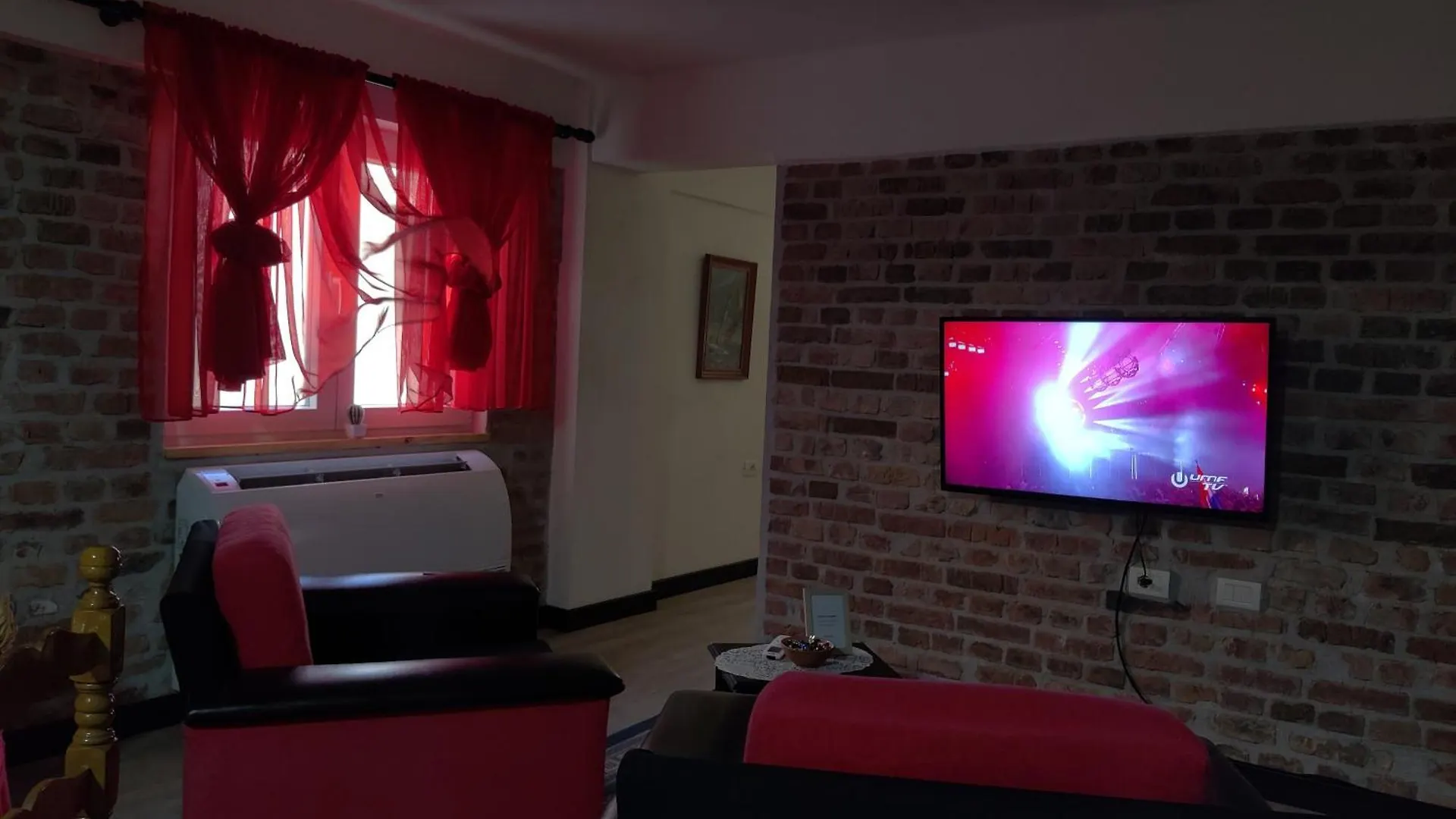 Otam Villa Pogradec 0*,